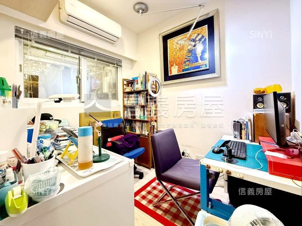 麗池香榭３房車位房屋室內格局與周邊環境