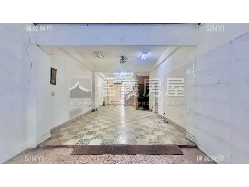 公益路旁透天Ａ房屋室內格局與周邊環境