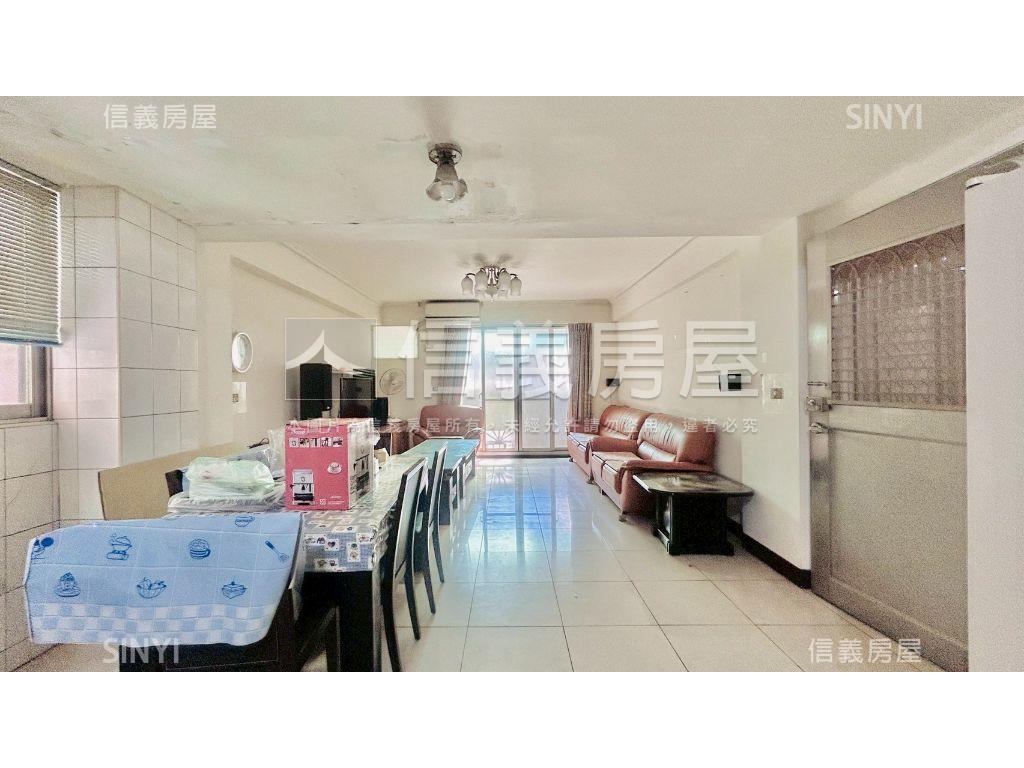 公益路旁透天Ａ房屋室內格局與周邊環境