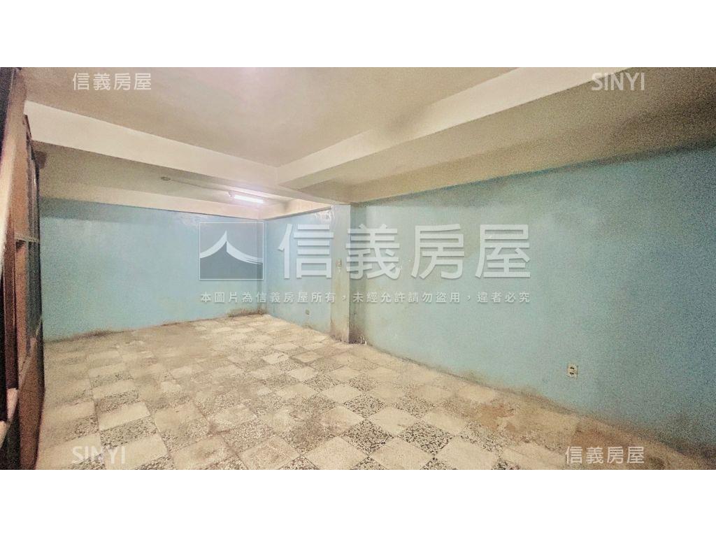 公益路旁透天Ａ房屋室內格局與周邊環境