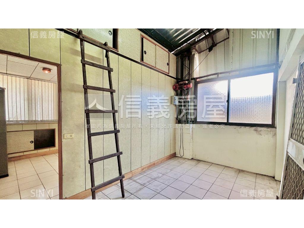 公益路旁透天Ａ房屋室內格局與周邊環境