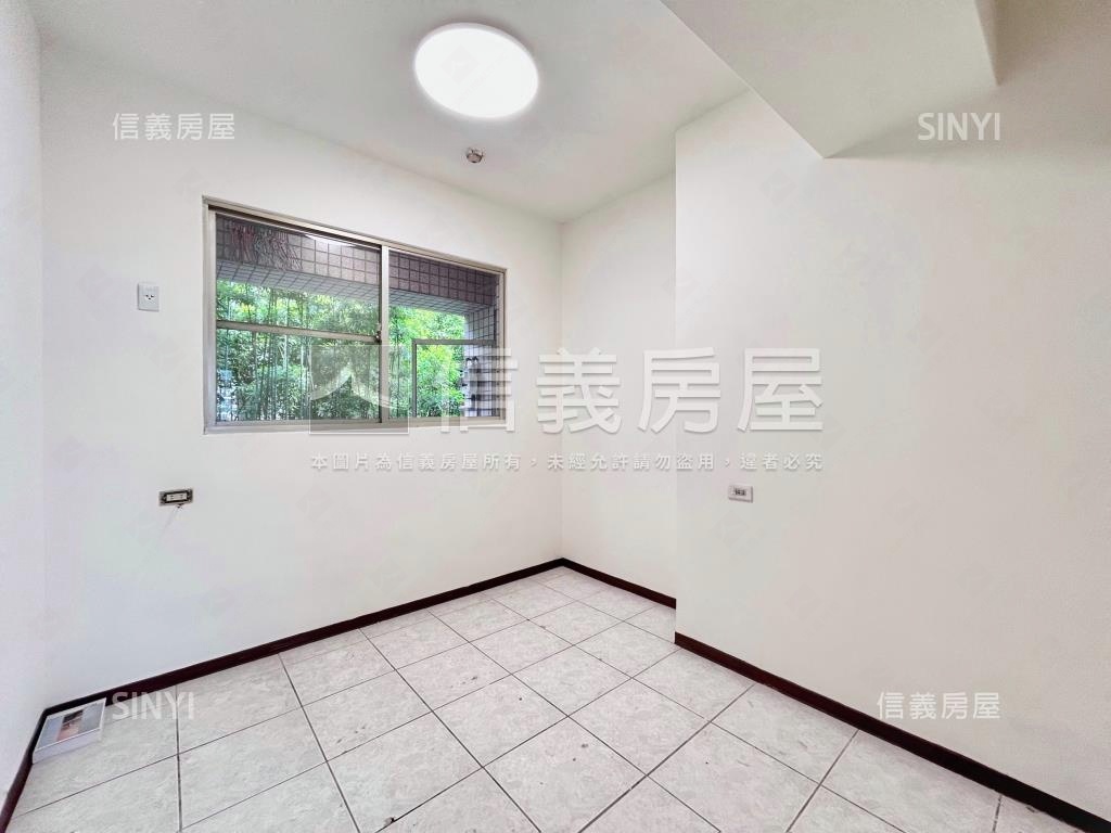 嘉年華前後陽台正三房房屋室內格局與周邊環境