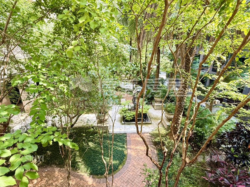 國美康寧城堡稀有露臺戶房屋室內格局與周邊環境