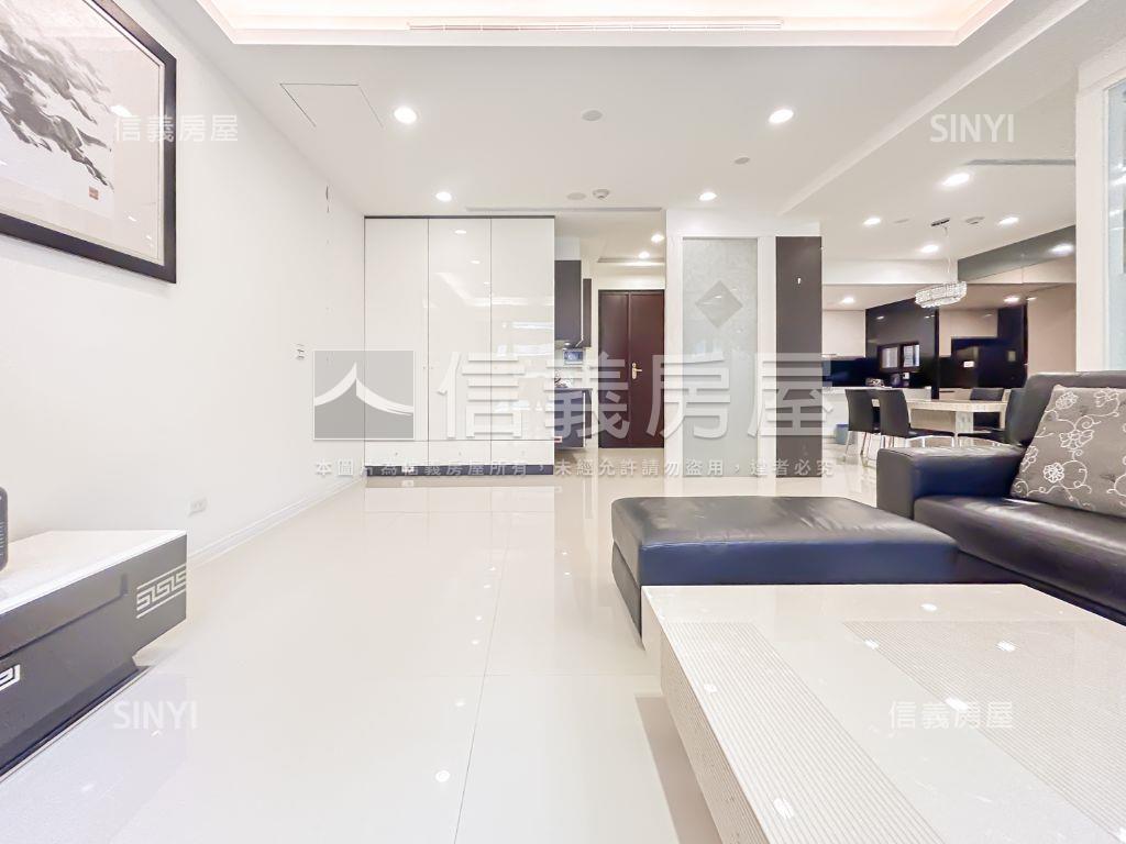 寬域大面寬雙併採光美屋房屋室內格局與周邊環境