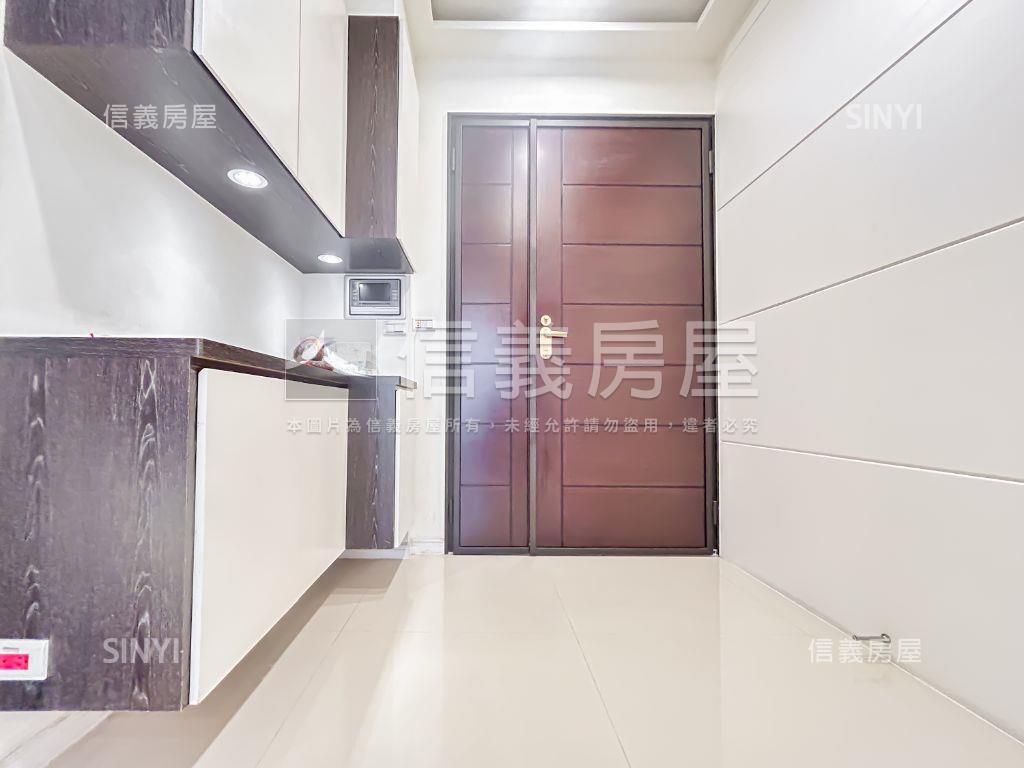 寬域大面寬雙併採光美屋房屋室內格局與周邊環境