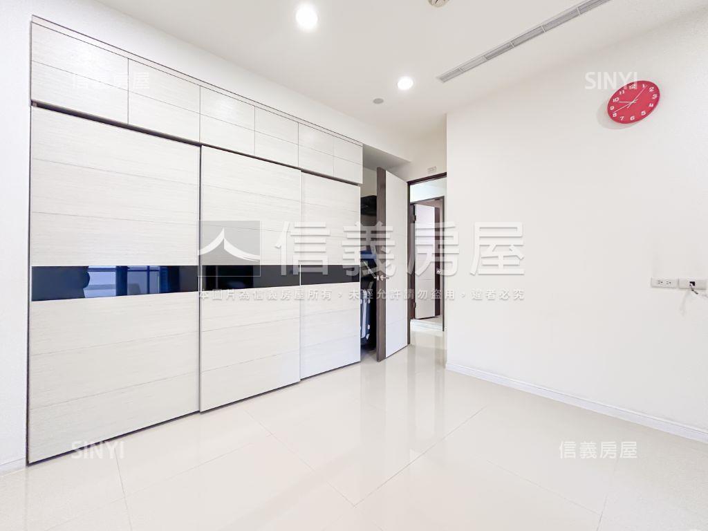 寬域大面寬雙併採光美屋房屋室內格局與周邊環境