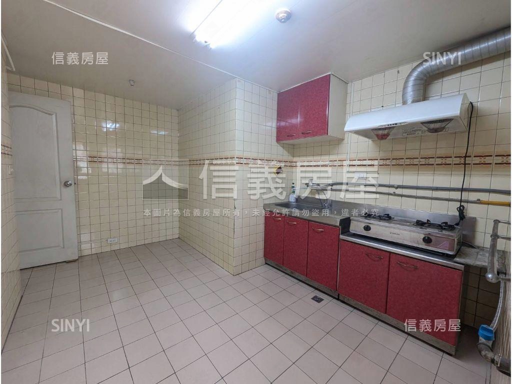 海華面校園～三房兩衛邊間房屋室內格局與周邊環境