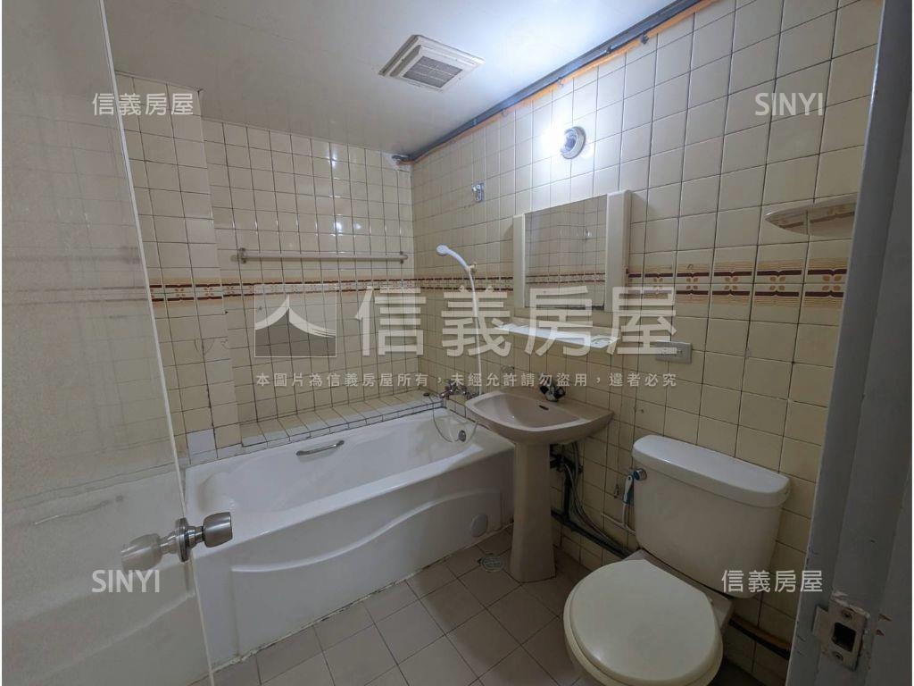 海華面校園～三房兩衛邊間房屋室內格局與周邊環境