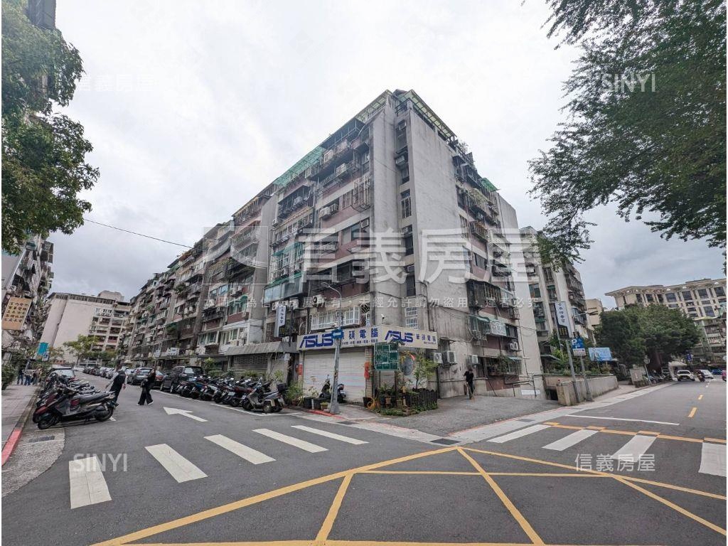 海華面校園～三房兩衛邊間房屋室內格局與周邊環境