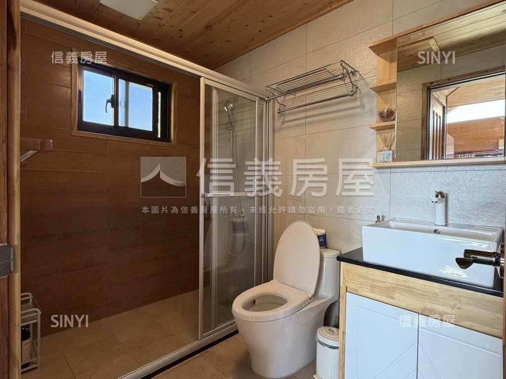 楊梅交流道旁美農舍房屋室內格局與周邊環境