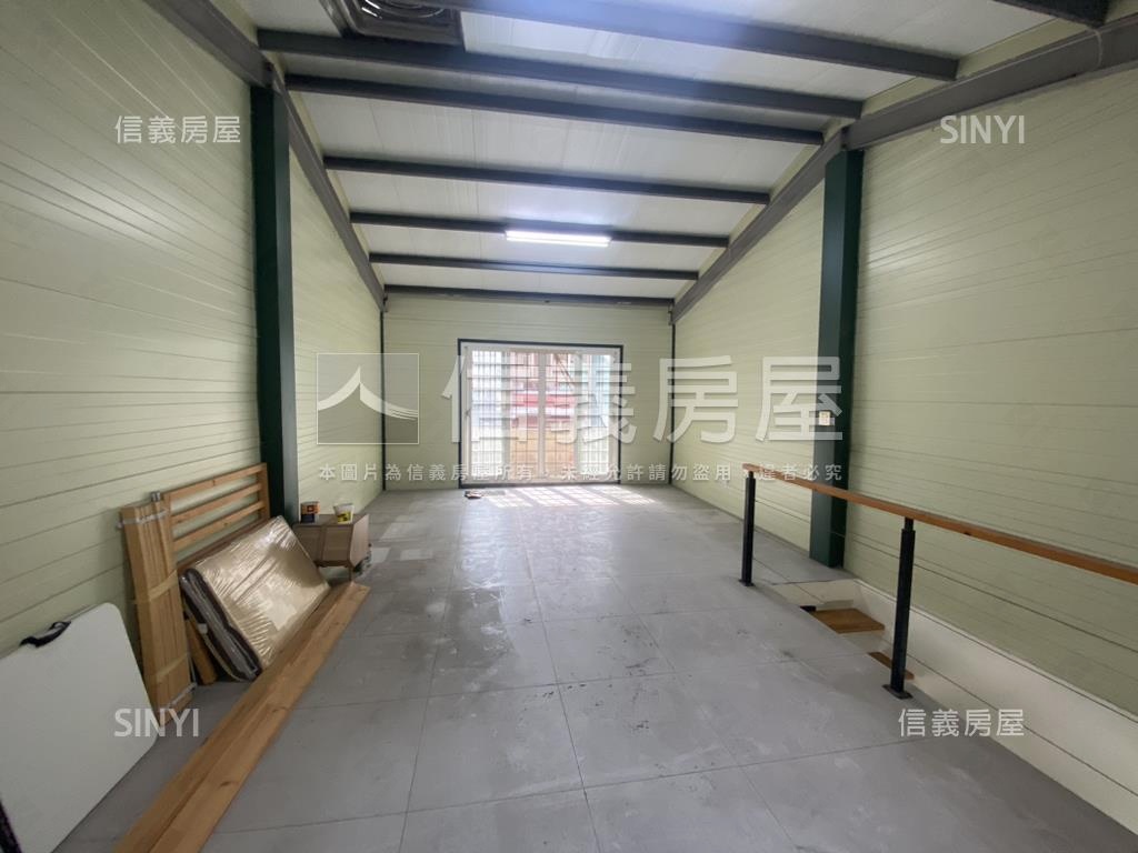 東區東興路金店面房屋室內格局與周邊環境