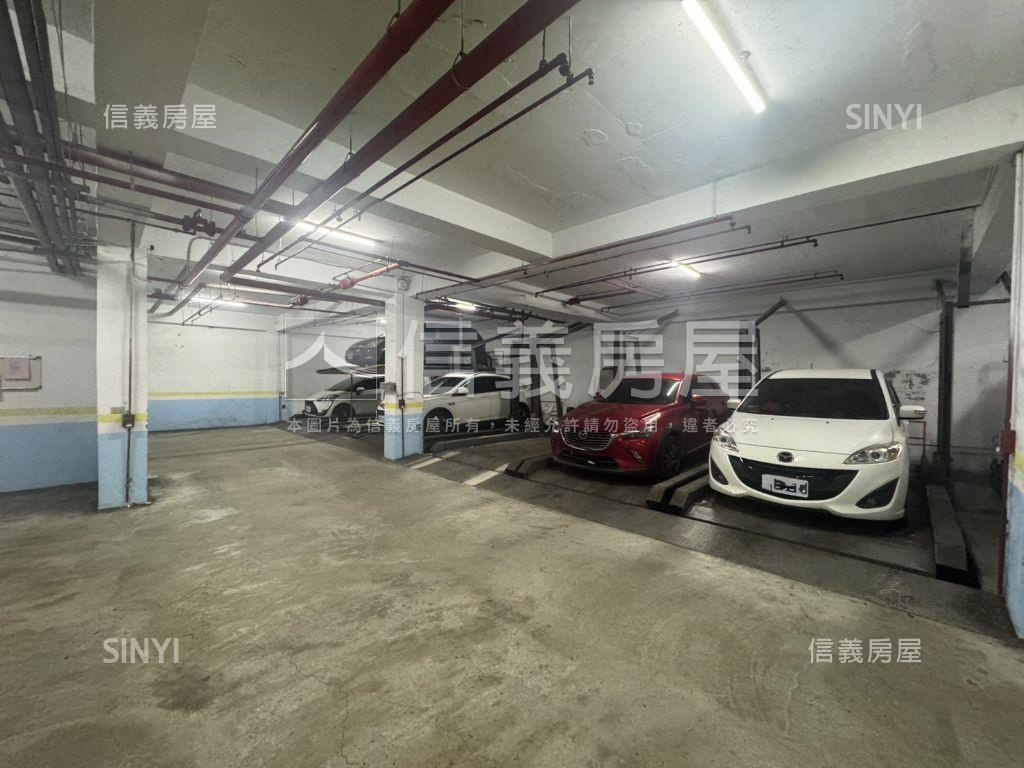 西雲路８８巷車位房屋室內格局與周邊環境