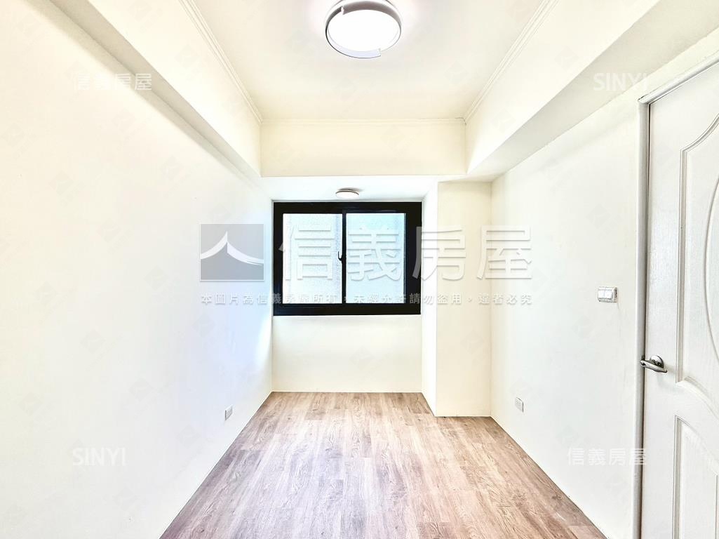 公園新第新整理三房房屋室內格局與周邊環境