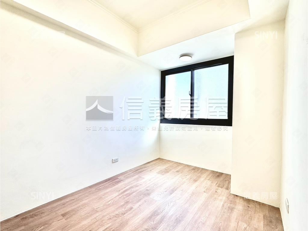 公園新第新整理三房房屋室內格局與周邊環境