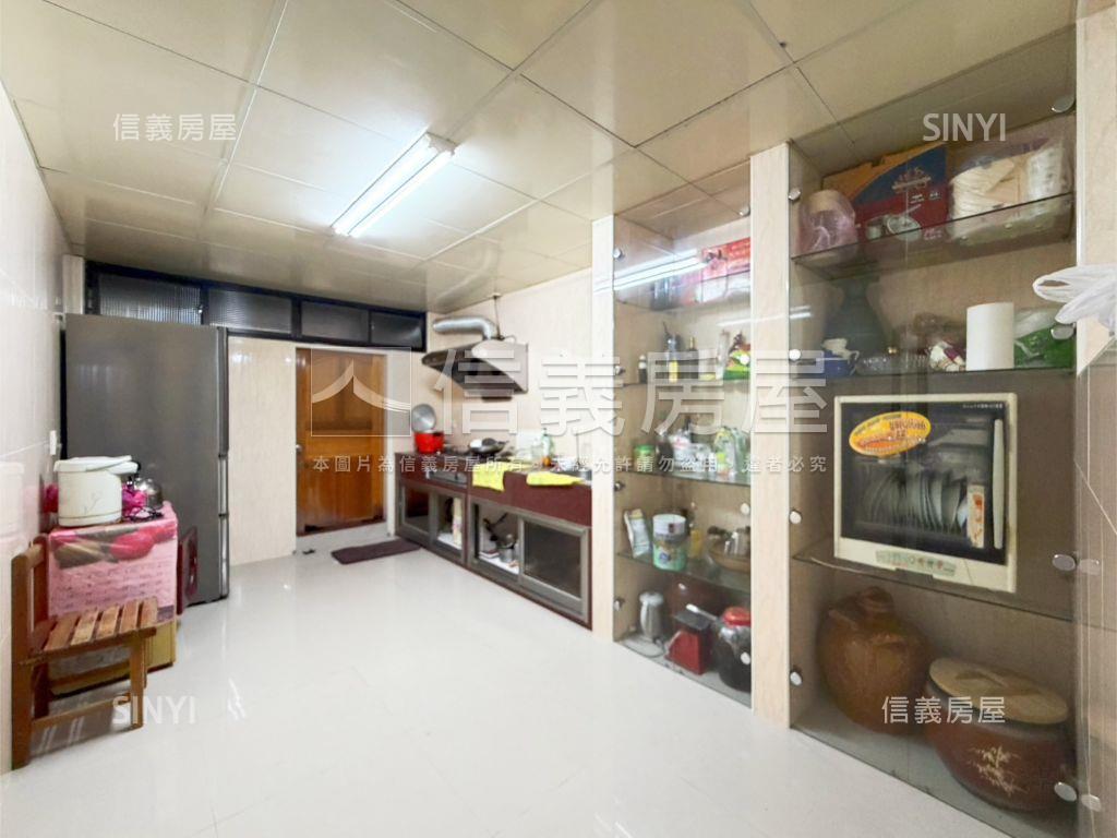 板新捷運旁長安街一樓美寓房屋室內格局與周邊環境