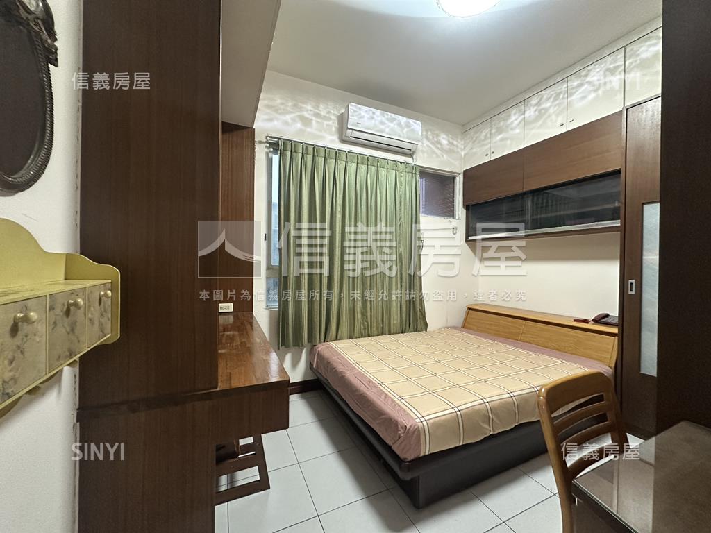 近文山綠景三房平車房屋室內格局與周邊環境
