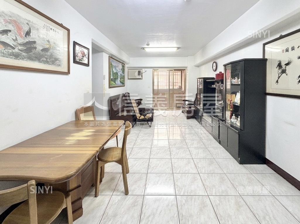 ｛專任｝空三Ｄ區三房房屋室內格局與周邊環境