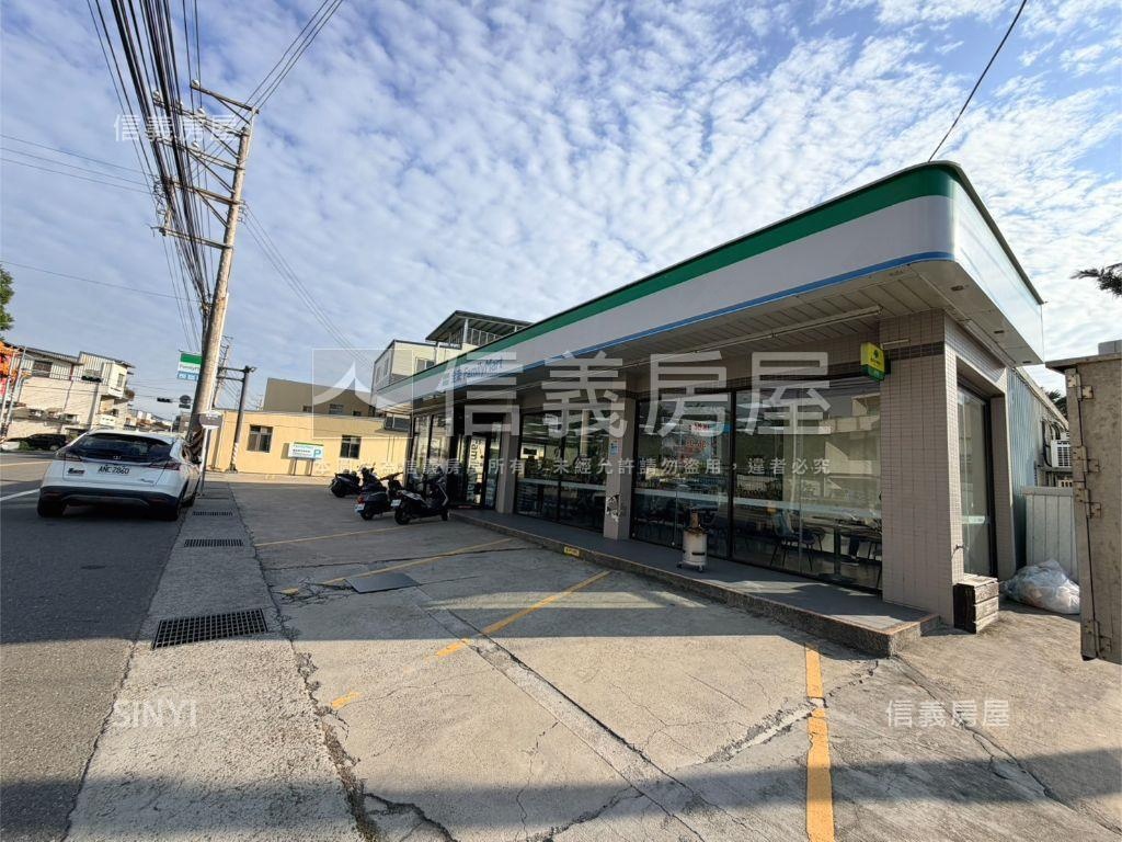 專任鳳岡透天房屋室內格局與周邊環境