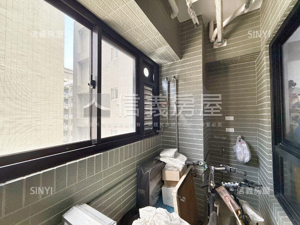 荷雅大器三房採光好通風佳房屋室內格局與周邊環境