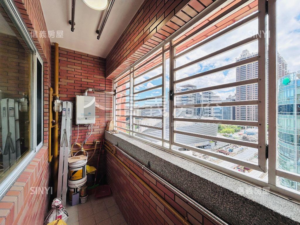 近未來Ｇ１１站高樓大兩房房屋室內格局與周邊環境