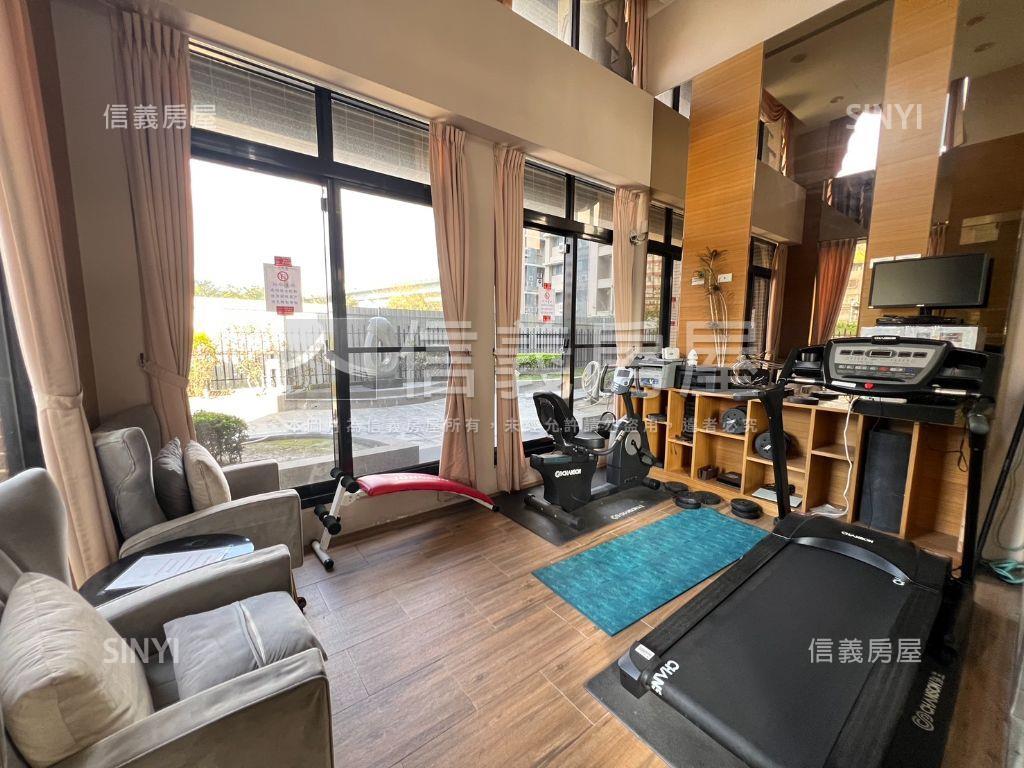 挑【高第】兩房平面車位房屋室內格局與周邊環境