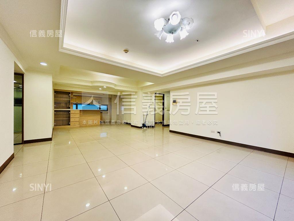 財政局標售—梵帝崗４７房屋室內格局與周邊環境