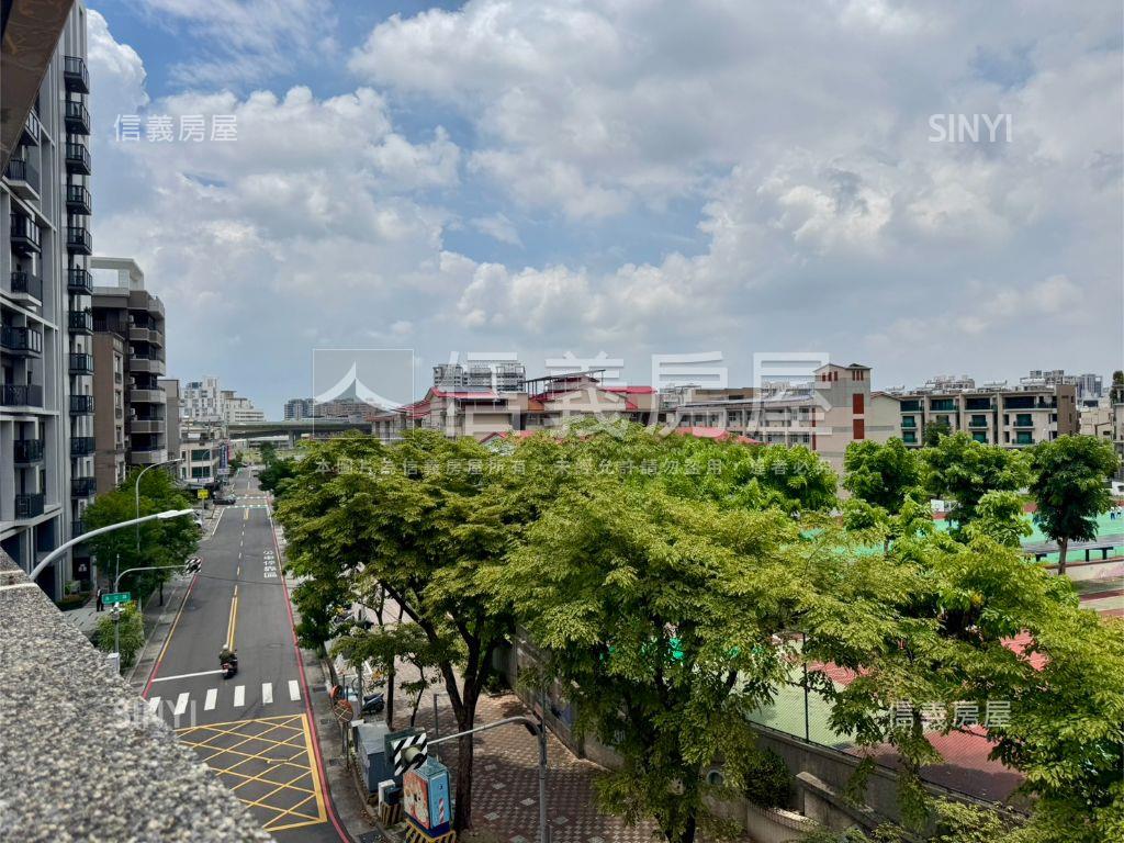 立新國中對面震後店墅房屋室內格局與周邊環境
