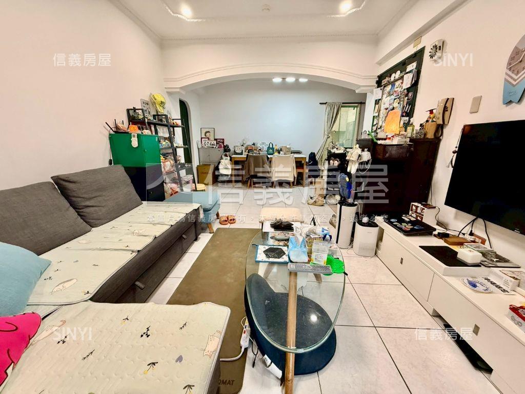 國揚大地美屋３房車位房屋室內格局與周邊環境