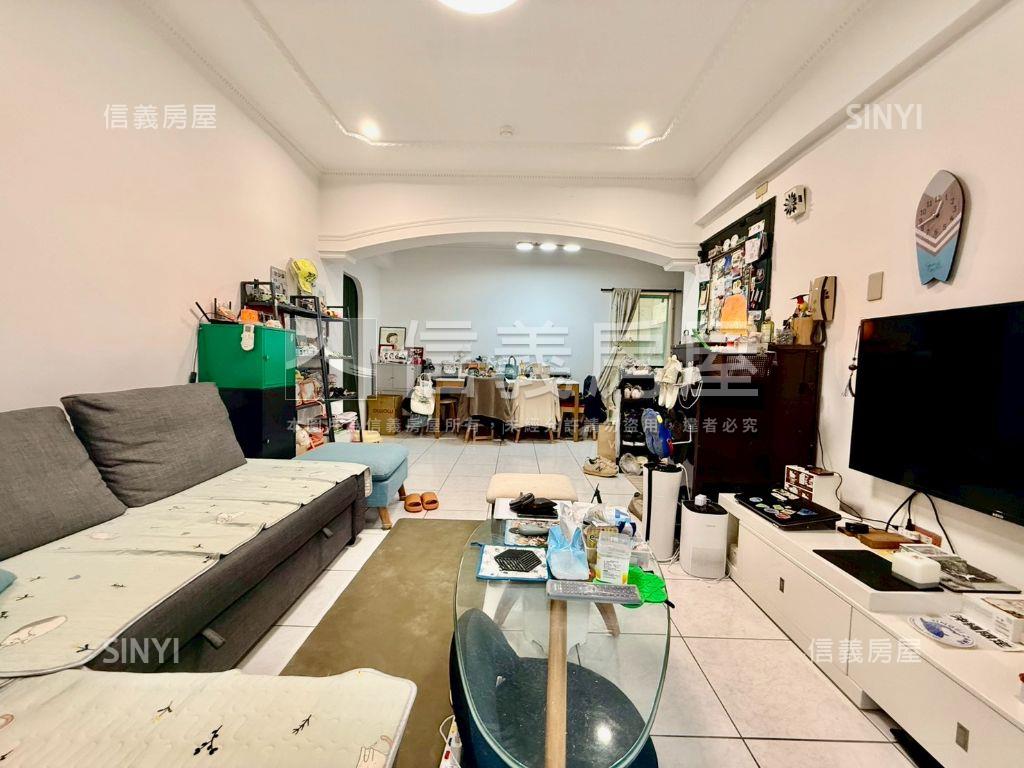 國揚大地美屋３房車位房屋室內格局與周邊環境