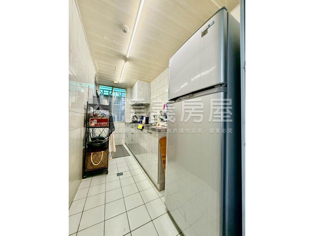 國揚大地美屋３房車位房屋室內格局與周邊環境