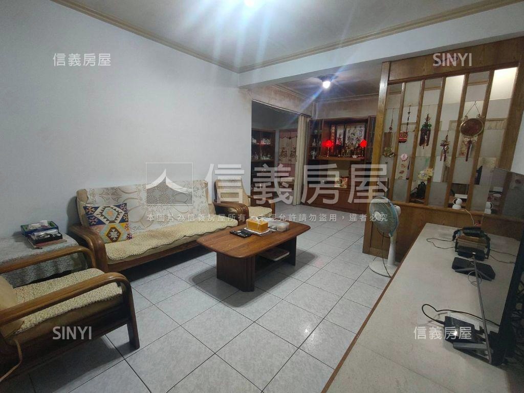 景興國小旁一樓公寓房屋室內格局與周邊環境