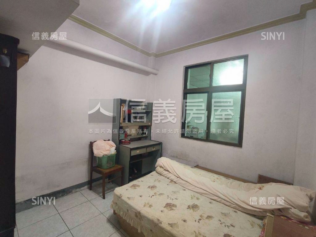 景興國小旁一樓公寓房屋室內格局與周邊環境