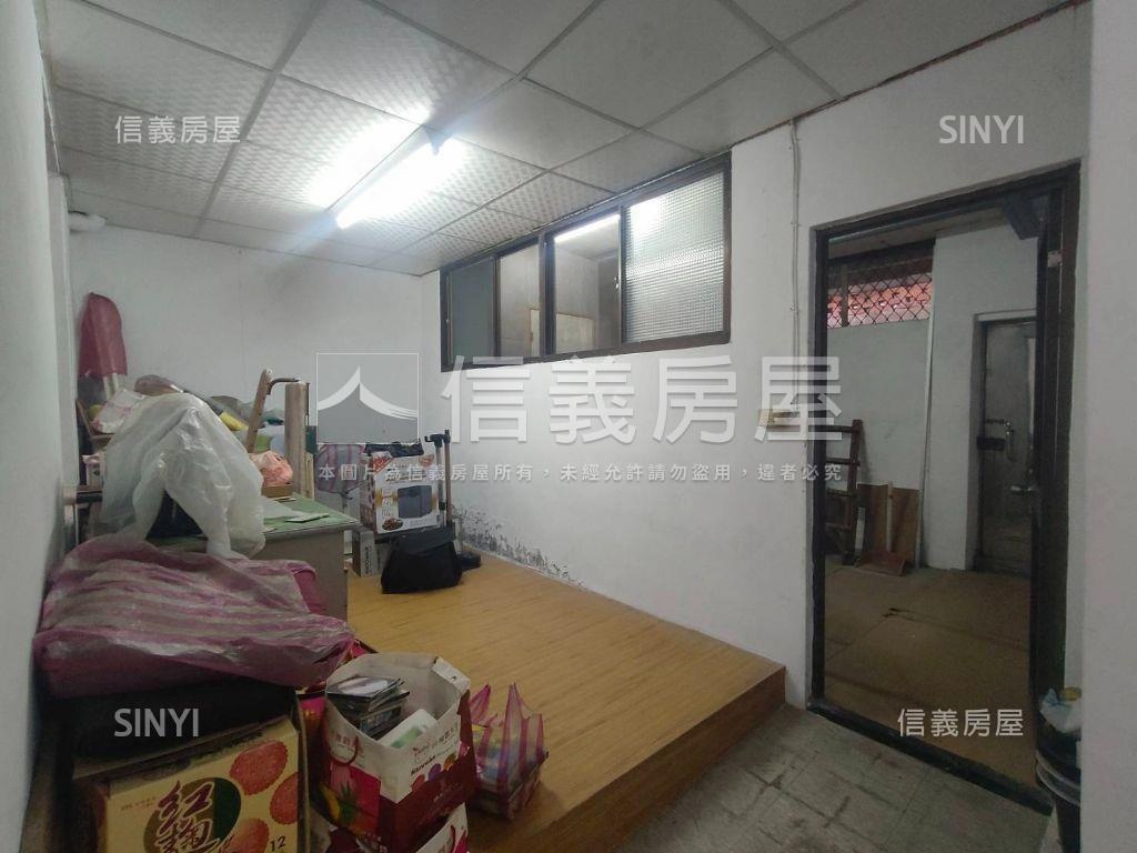 景興國小旁一樓公寓房屋室內格局與周邊環境