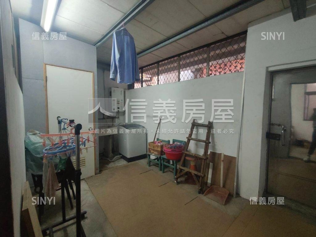 景興國小旁一樓公寓房屋室內格局與周邊環境