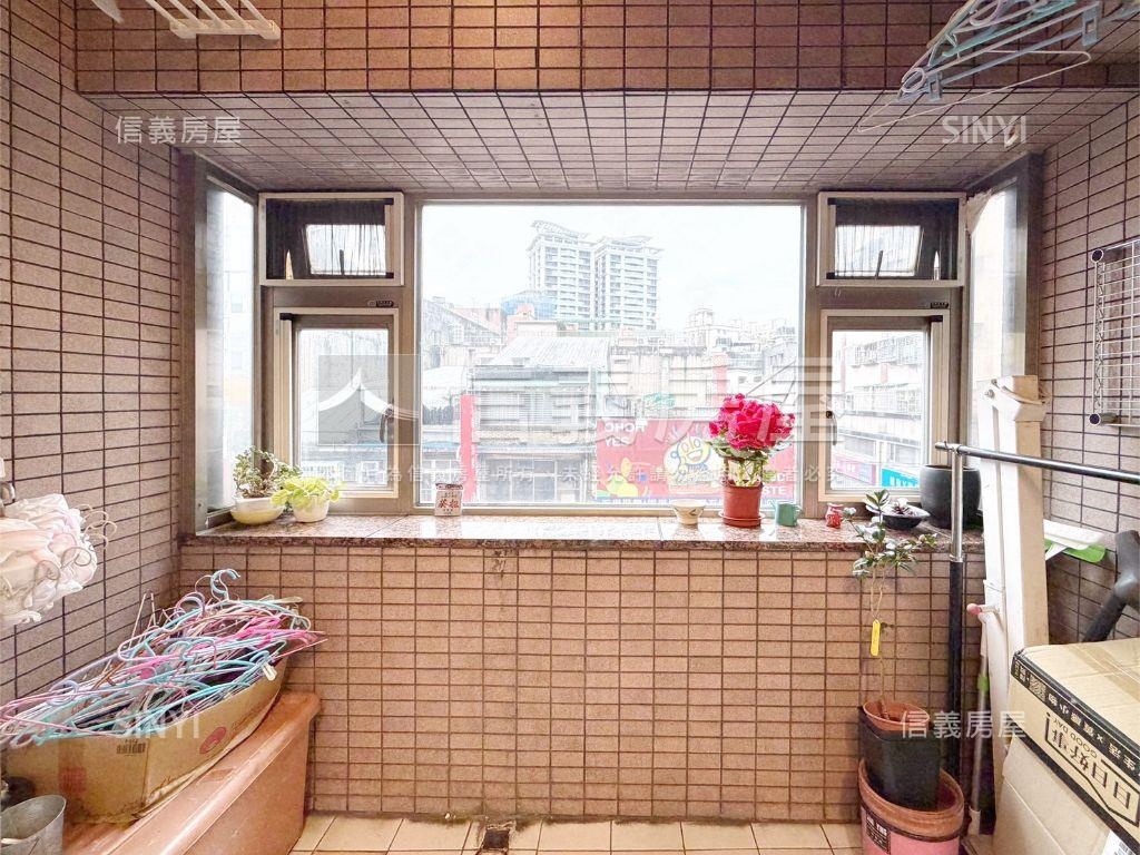 永安捷運邊間大兩房房屋室內格局與周邊環境