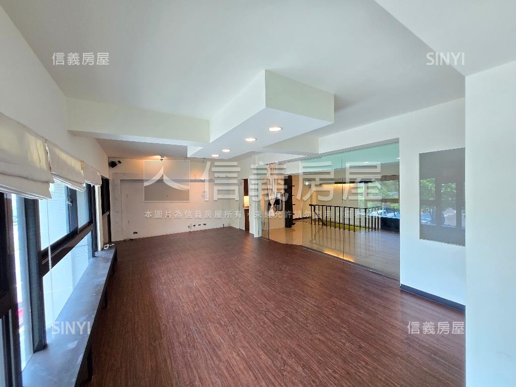 面石門國小裝潢透天房屋室內格局與周邊環境