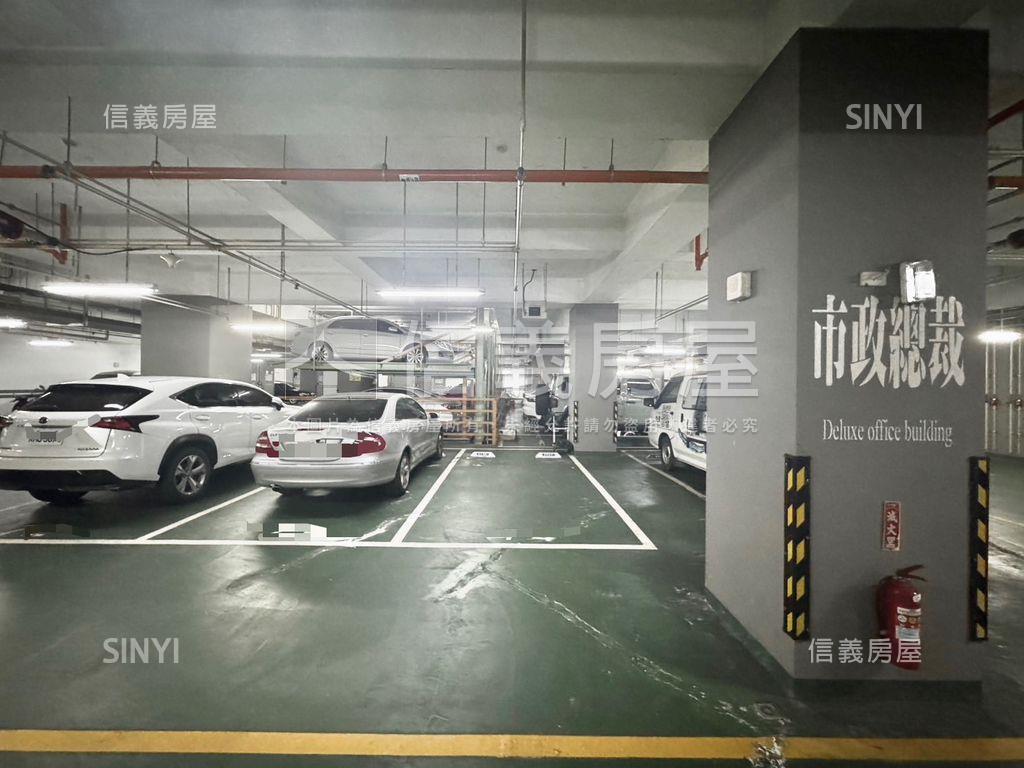 農十六黃金商辦－市政總裁房屋室內格局與周邊環境