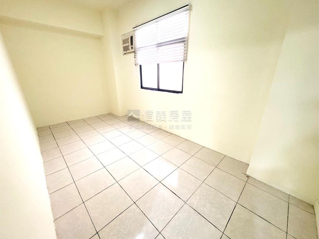 現代星洲房屋室內格局與周邊環境