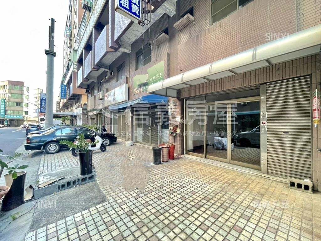 崇信街店面三房平車房屋室內格局與周邊環境