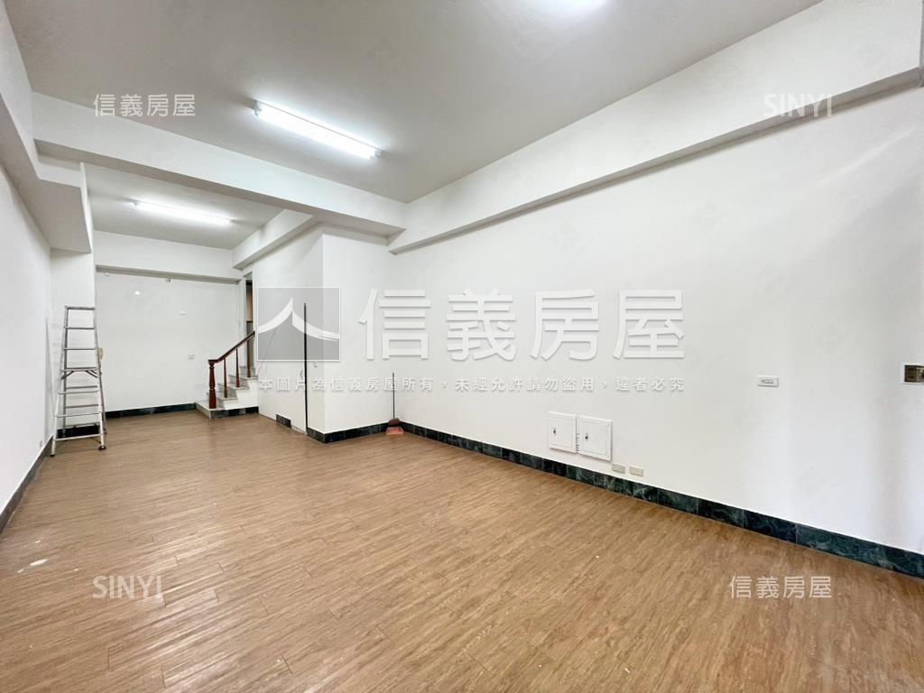 崇信街店面三房平車房屋室內格局與周邊環境