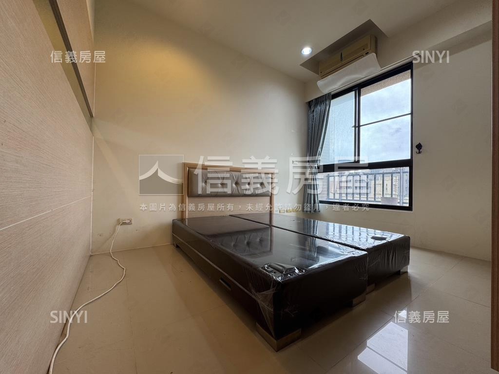 鴻觀十力公園坡平大車位房屋室內格局與周邊環境