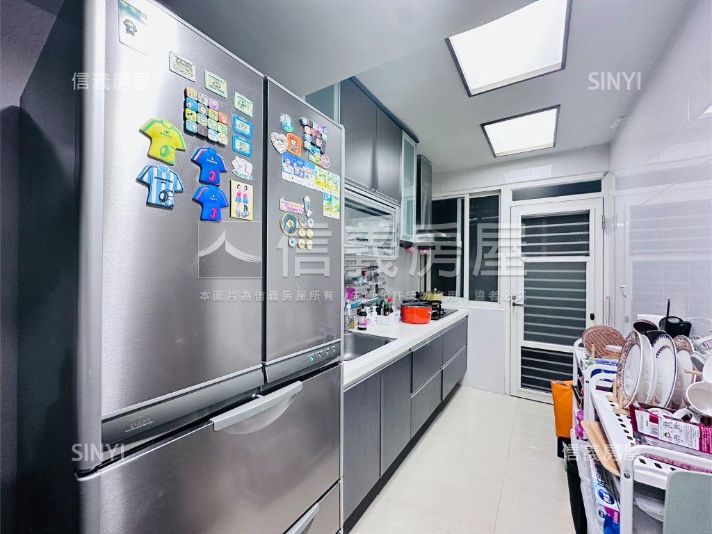 中正國中銅山靜巷面寬住辦房屋室內格局與周邊環境