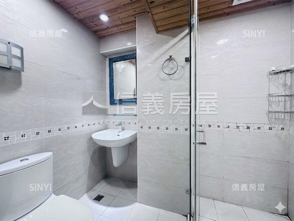 中正國中銅山靜巷面寬住辦房屋室內格局與周邊環境