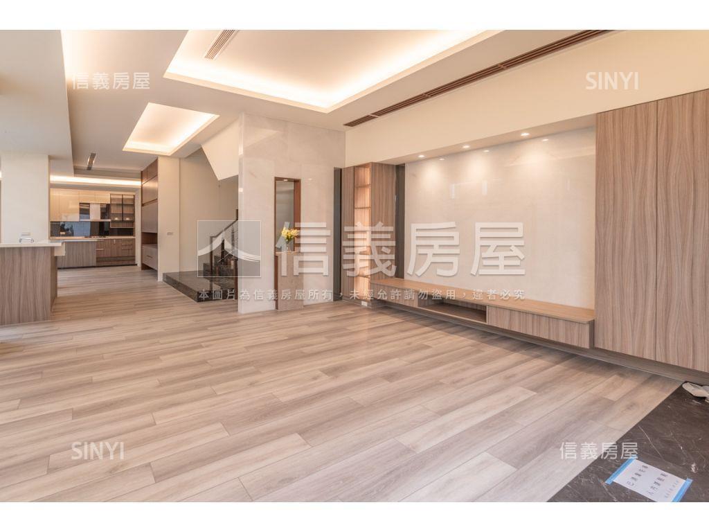 七期惠來公園旁大地坪別墅房屋室內格局與周邊環境