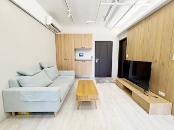 鼎山輕軌高樓美兩房車位