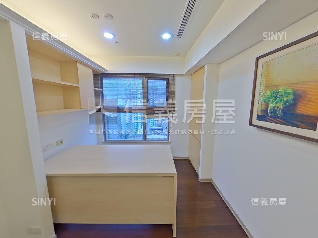 力麒樓中樓帝王美景雙車位房屋室內格局與周邊環境