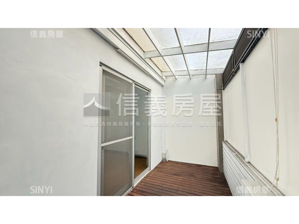 捷運小巨蛋住辦面寬大空間房屋室內格局與周邊環境