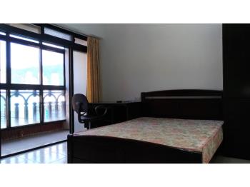 近後山埤捷運華廈