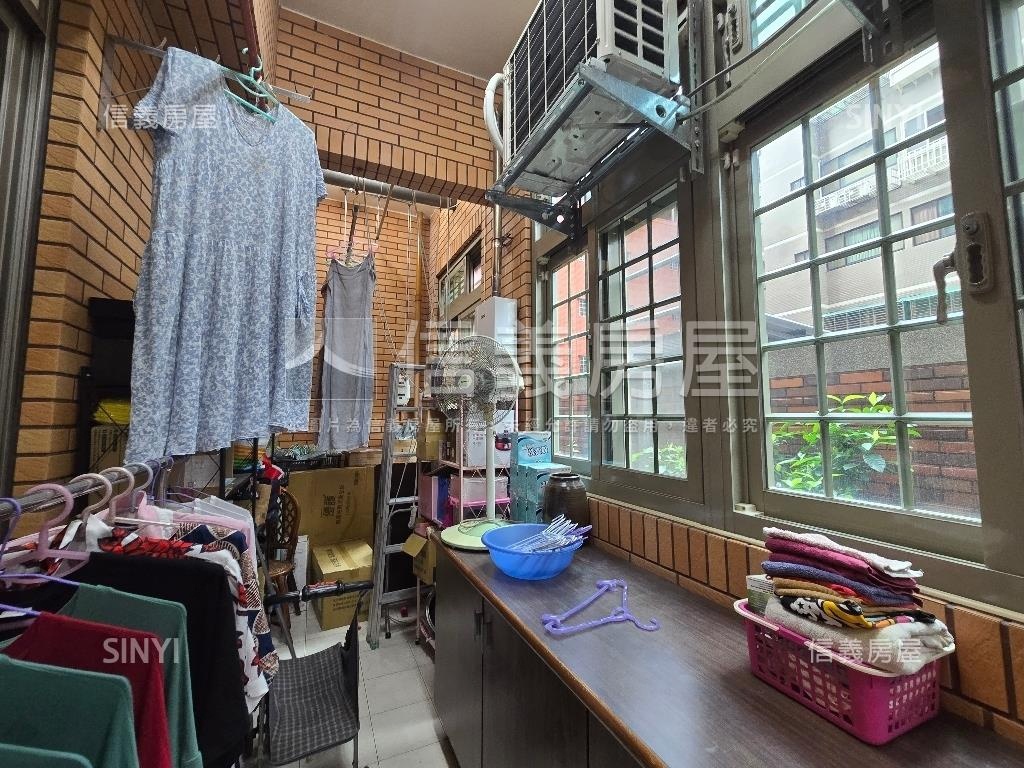 世紀凱旋庭院大戶房屋室內格局與周邊環境