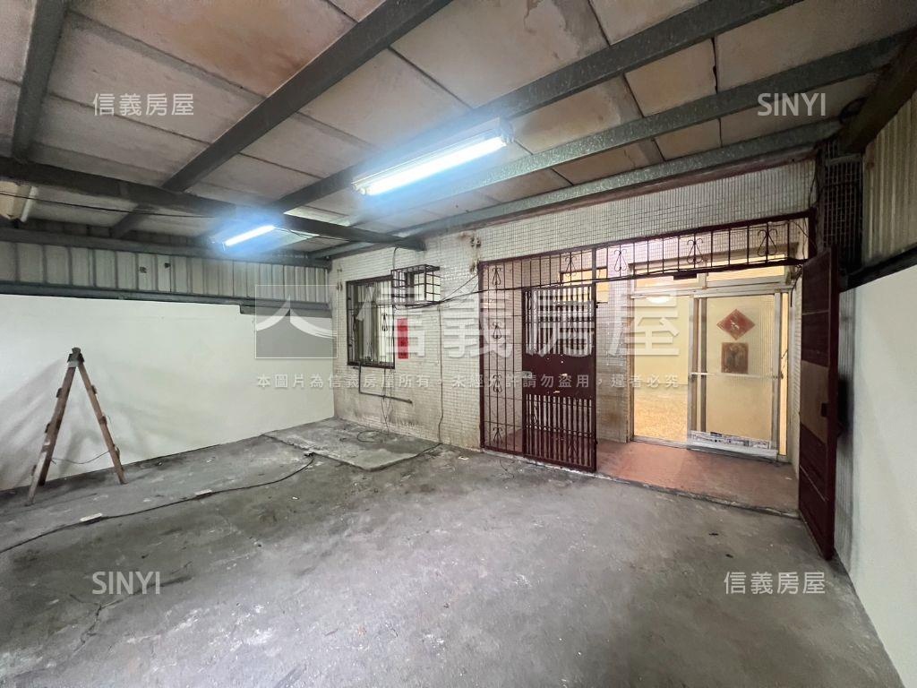 ✿中興路１００巷大一樓✿房屋室內格局與周邊環境